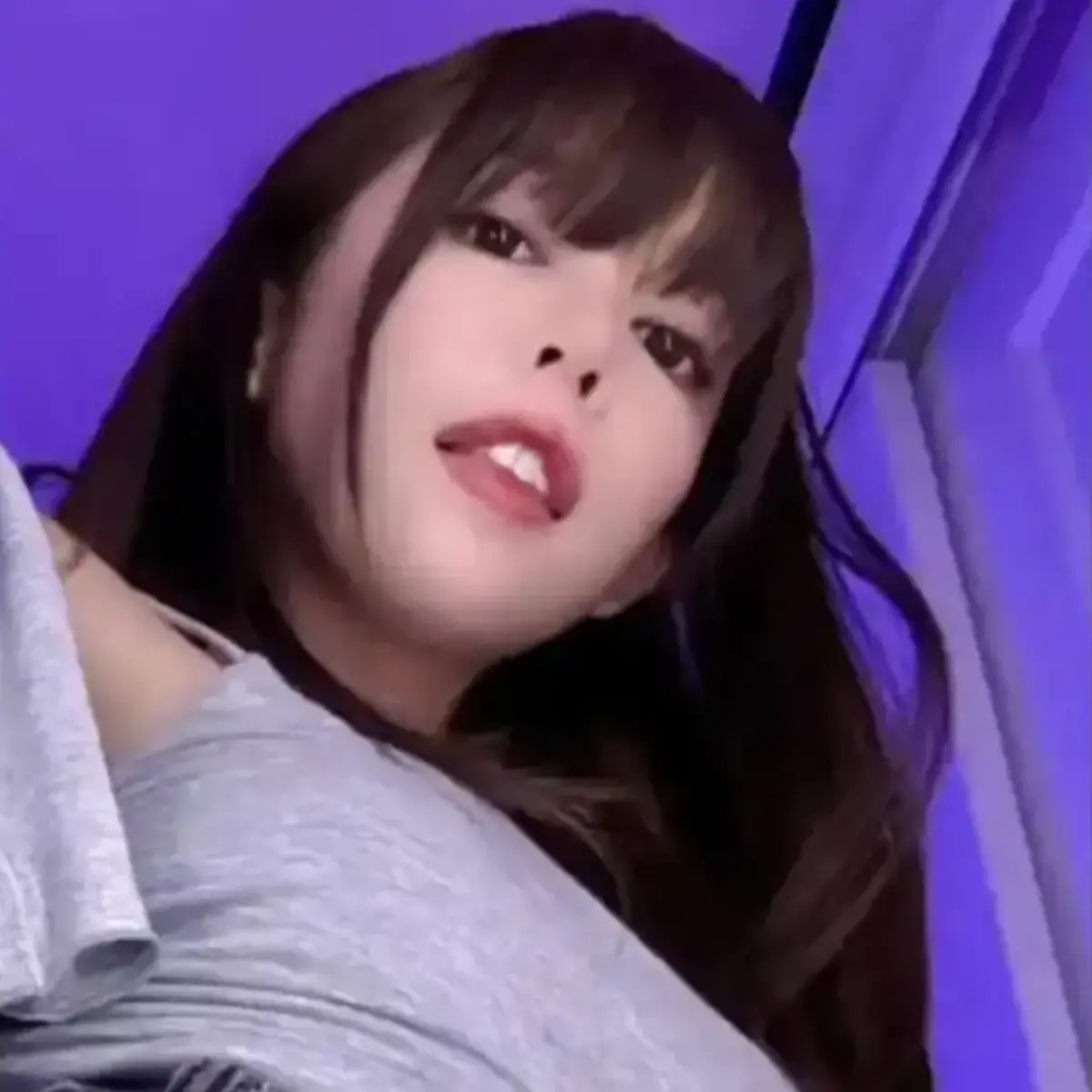 《绯红小猫KittyKum》高清无删减完整版在线观看-绯红小猫KittyKum全集1080P蓝光免费播放-系列合集资源下载-VS影视
